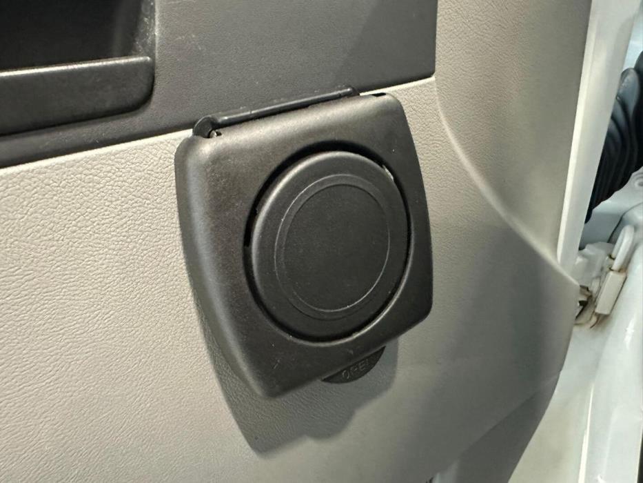 VOLKSWAGEN Transporter 2011