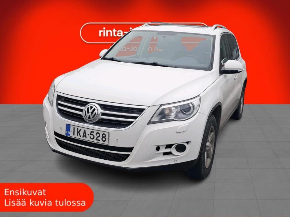 VOLKSWAGEN Tiguan 2011