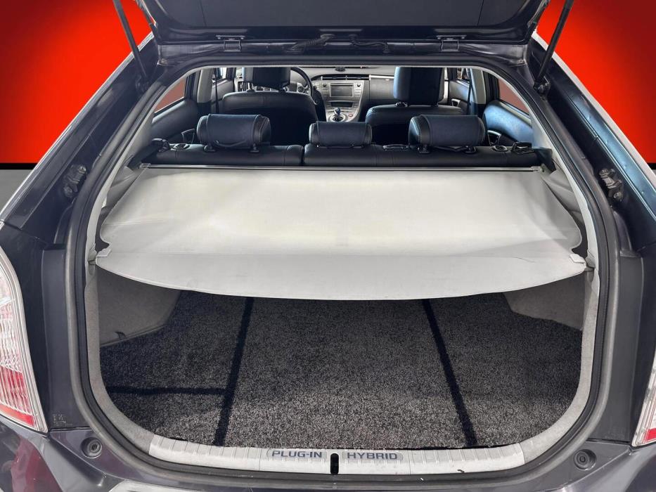 TOYOTA Prius PHEV 2012