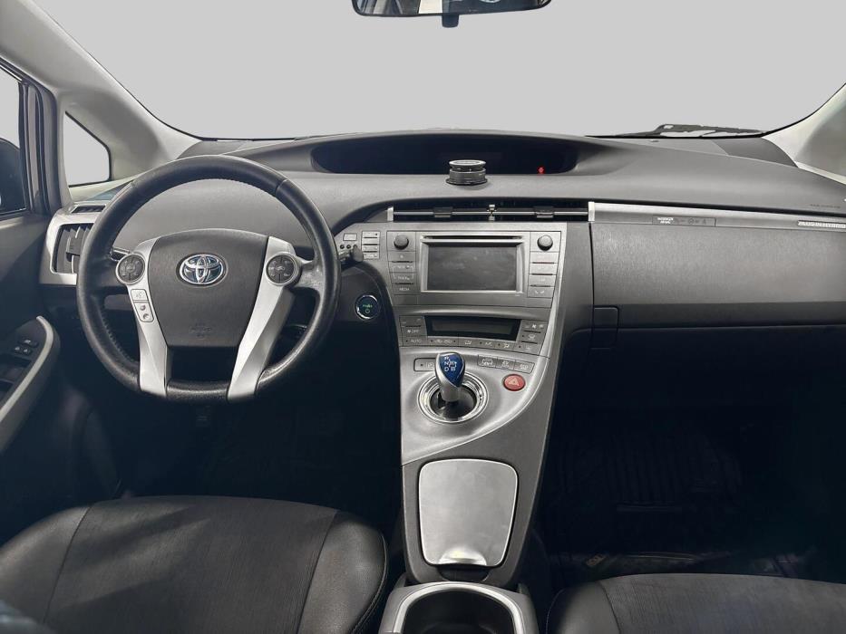 TOYOTA Prius PHEV 2012