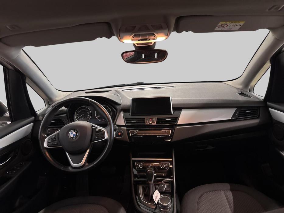 BMW 225 2017