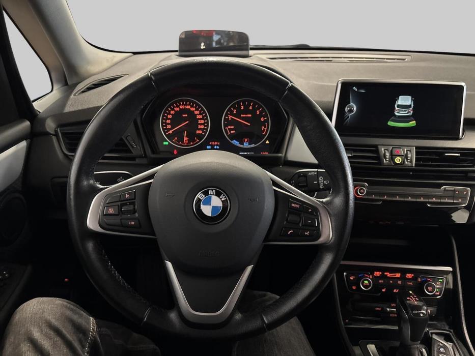 BMW 225 2017
