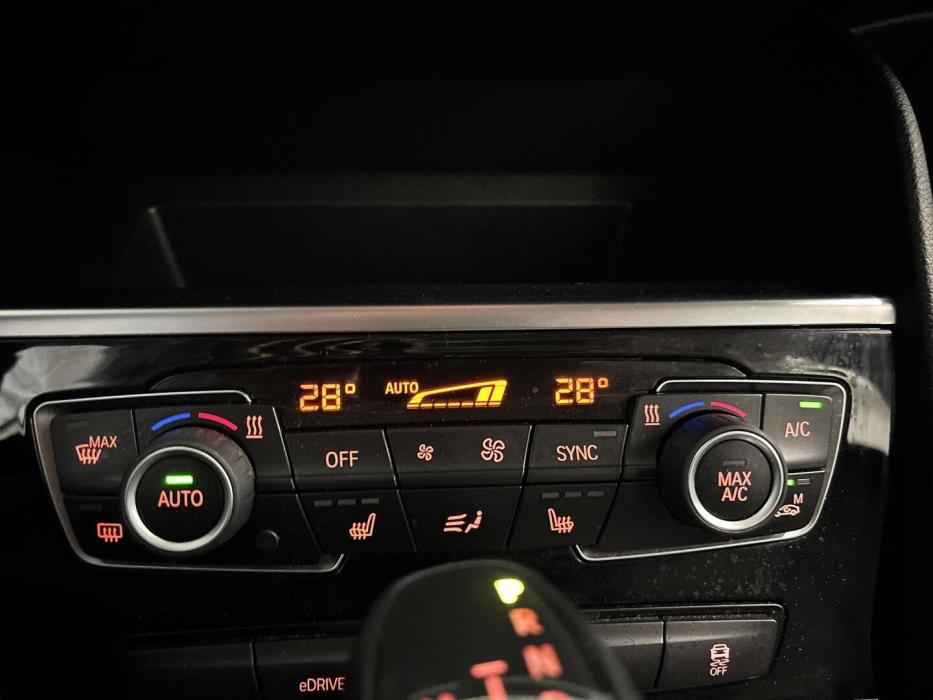 BMW 225 2017