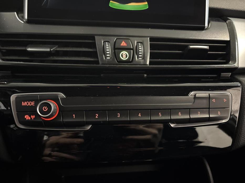 BMW 225 2017