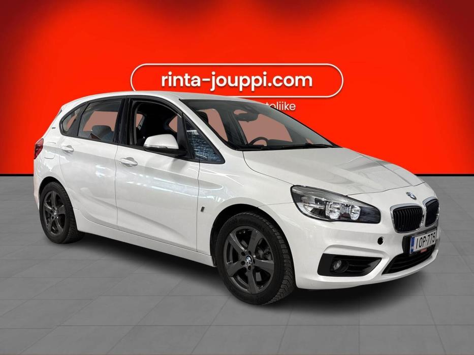 BMW 225 2017