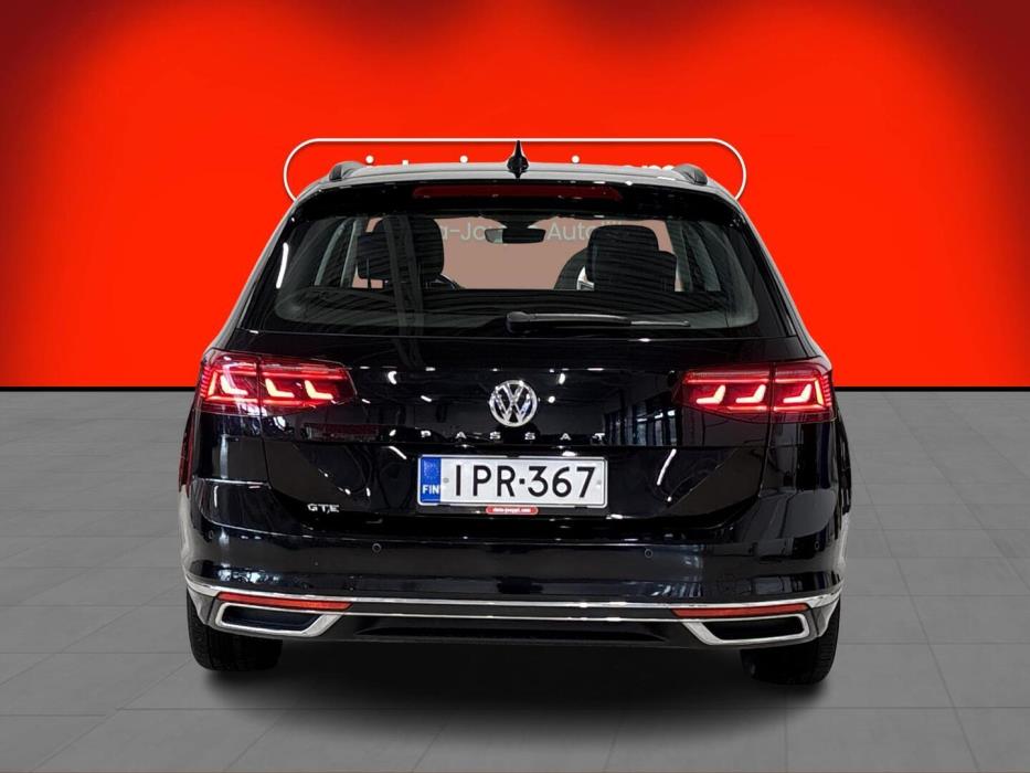 VOLKSWAGEN Passat 2021