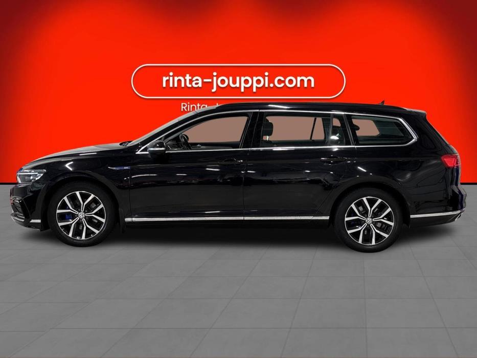 VOLKSWAGEN Passat 2021