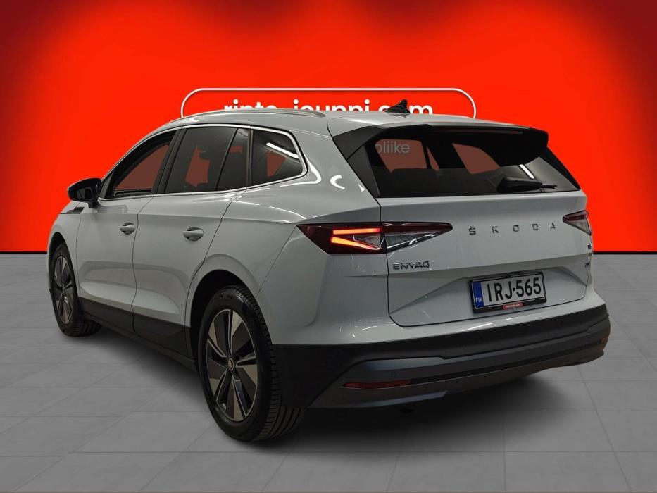 SKODA Enyaq 2023