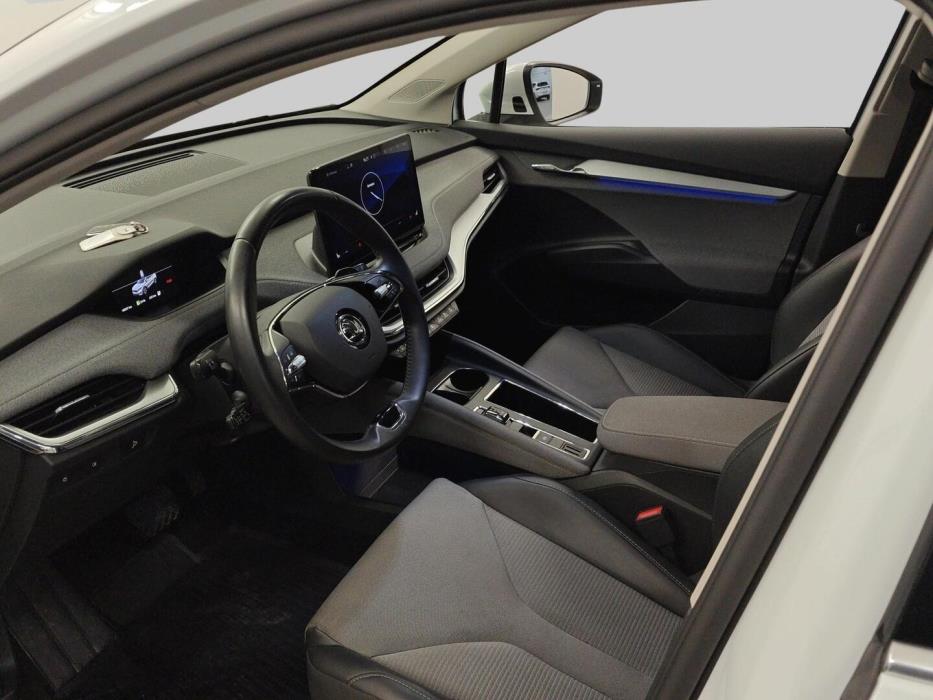 SKODA Enyaq 2023