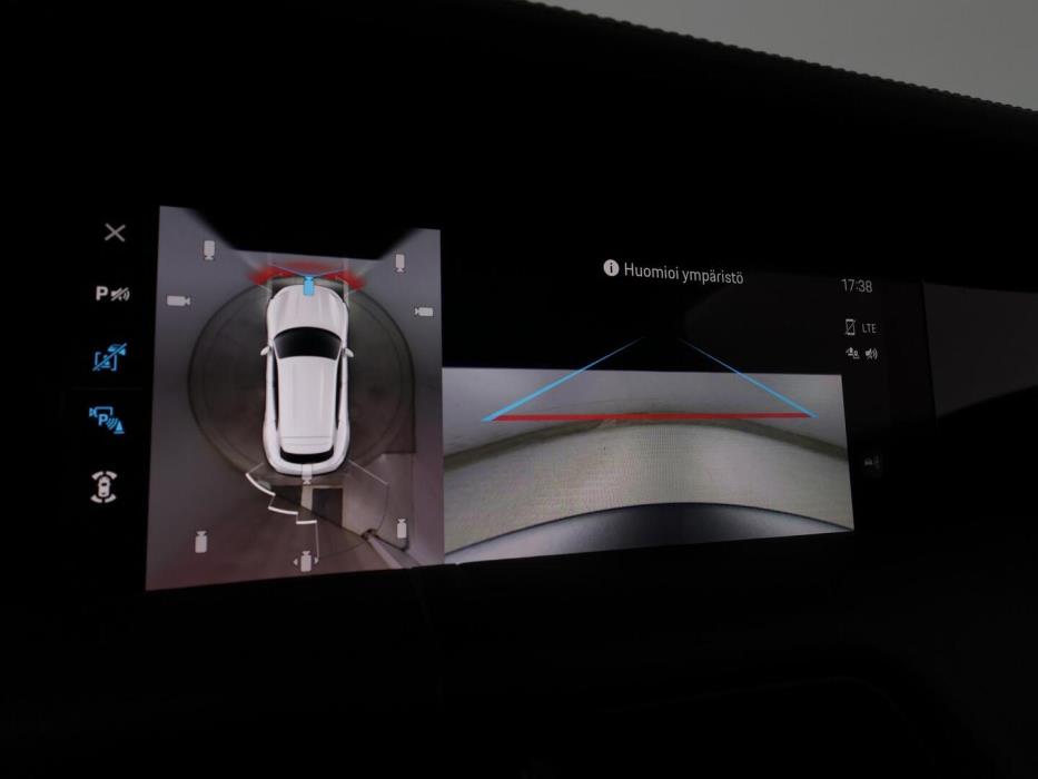PORSCHE TAYCAN 2023