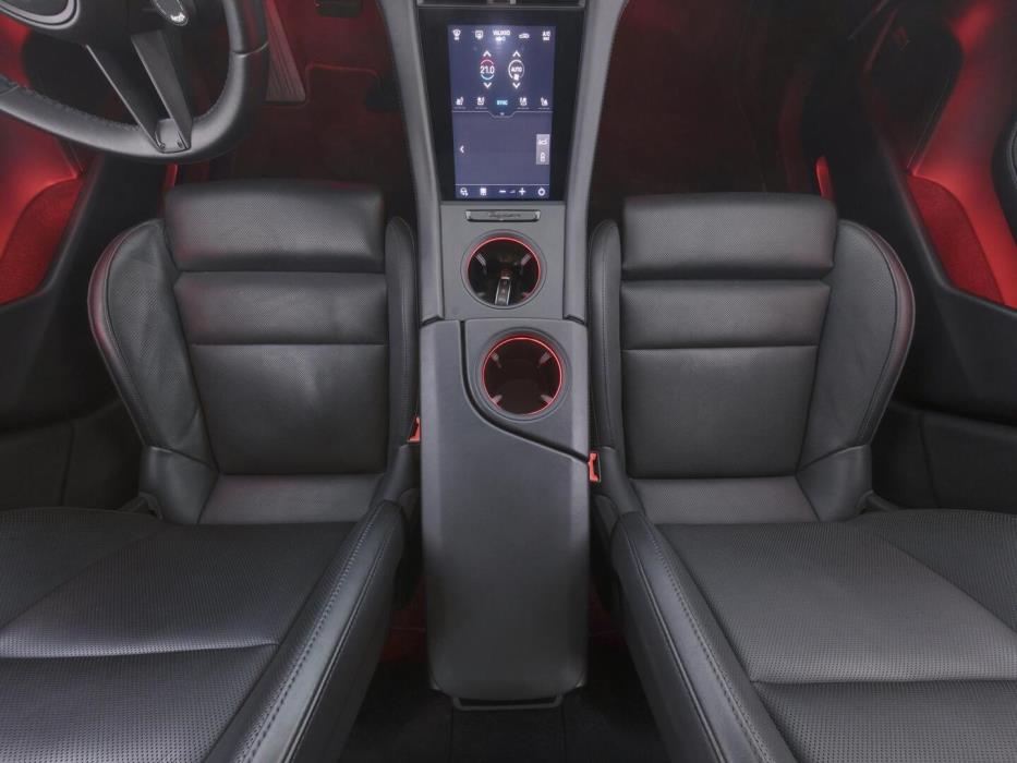 PORSCHE TAYCAN 2023