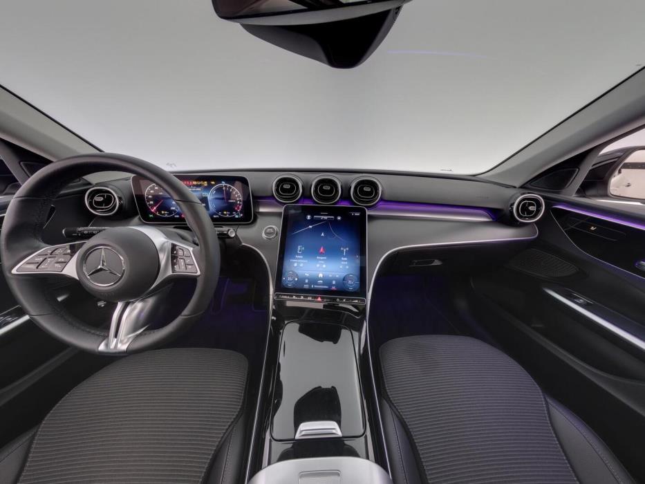 MERCEDES-BENZ C 2023