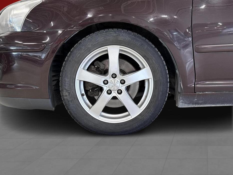 TOYOTA Avensis 2006
