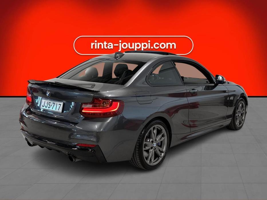 BMW 235 2015