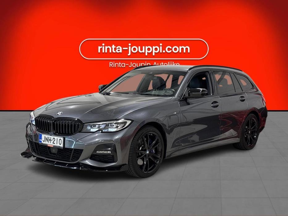 BMW 330 2021