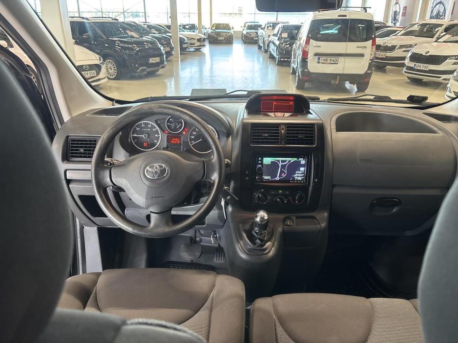 TOYOTA Proace 2016