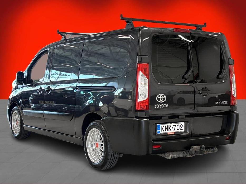 TOYOTA Proace 2016