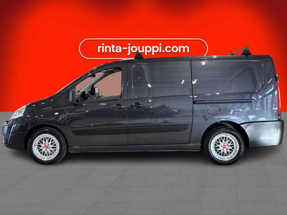 TOYOTA Proace 2016