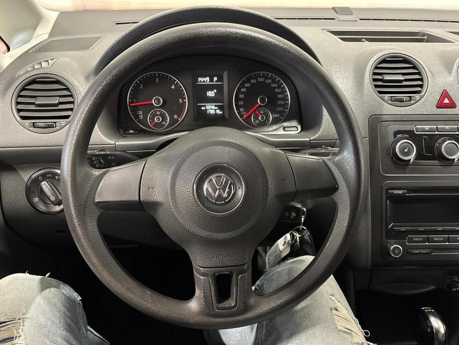 VOLKSWAGEN Caddy 2011