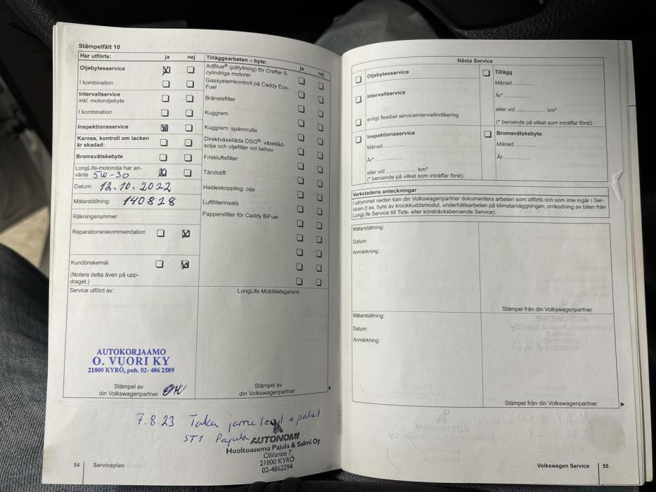 VOLKSWAGEN Caddy 2011