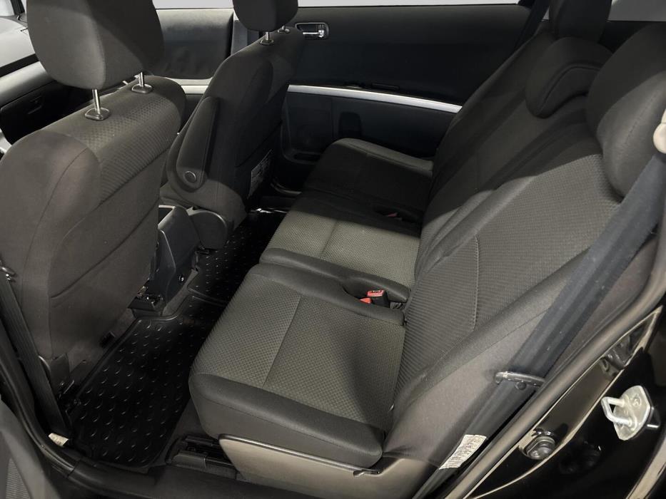 TOYOTA Corolla Verso 2007