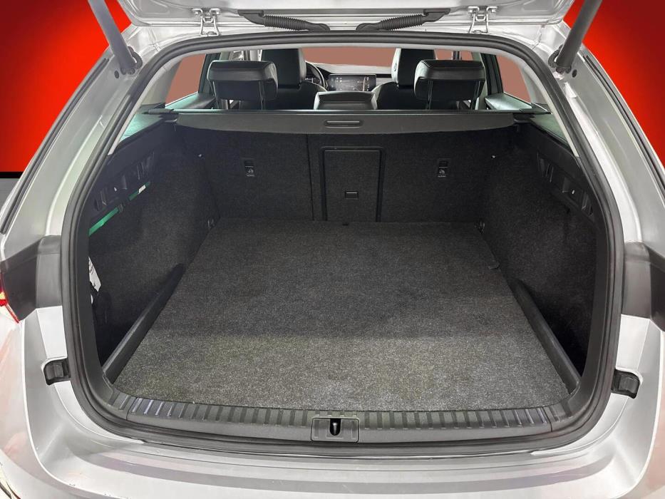SKODA Octavia 2021