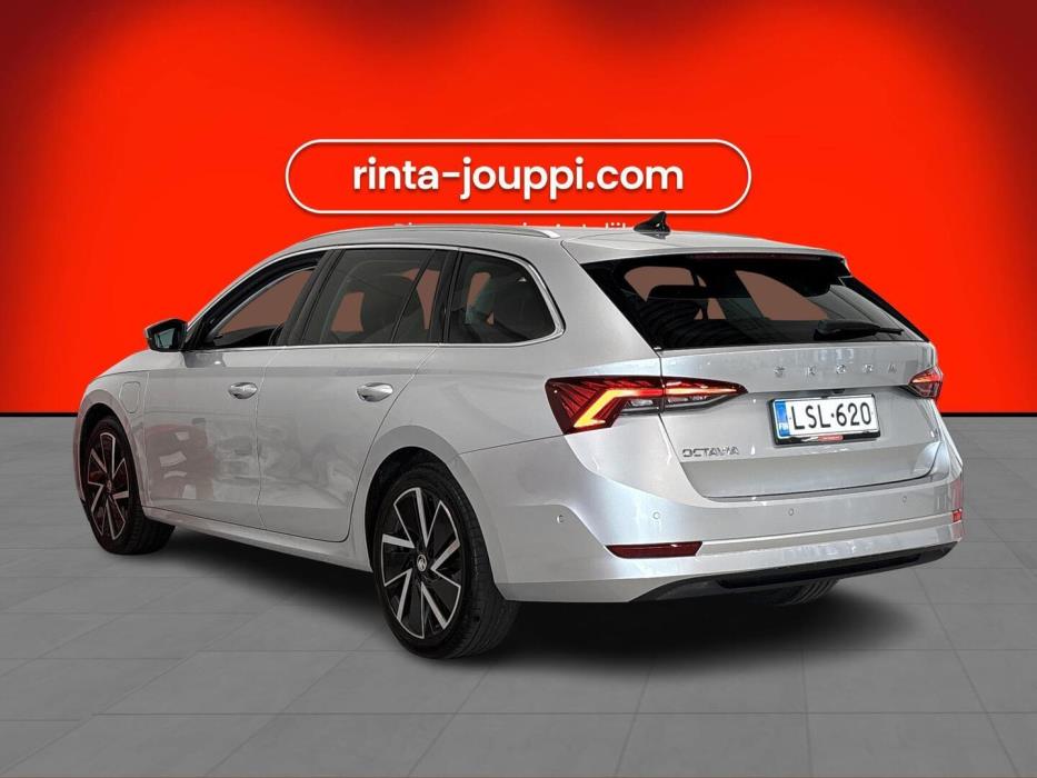 SKODA Octavia 2021