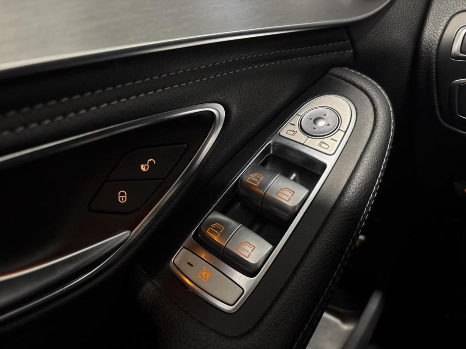 MERCEDES-BENZ C 2014