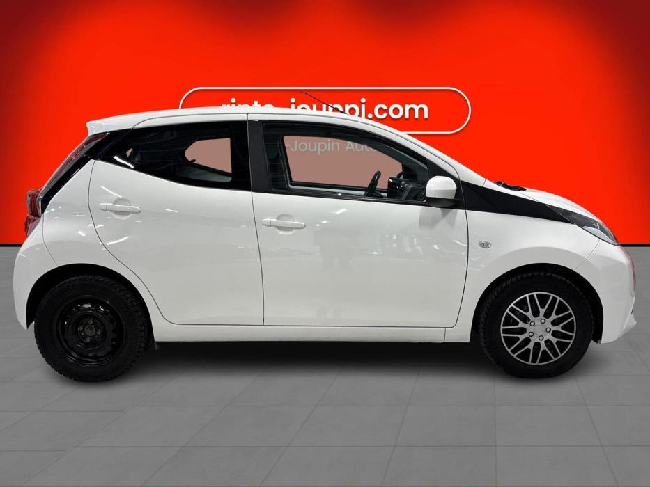 TOYOTA AYGO 2018