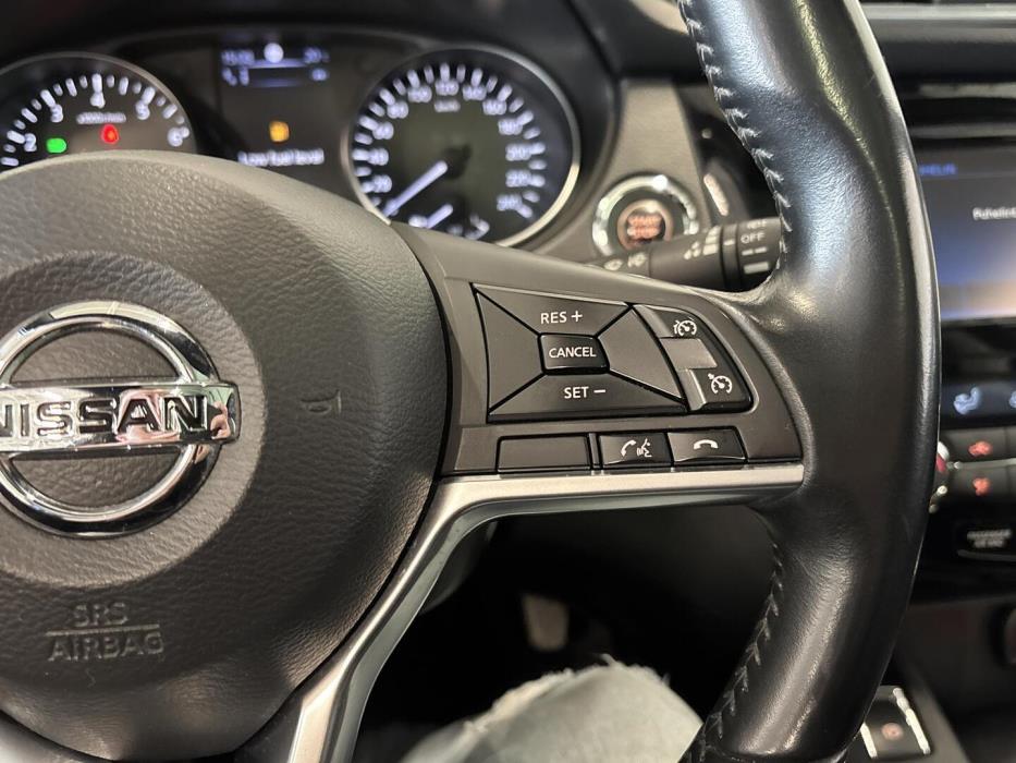 NISSAN Qashqai 2018