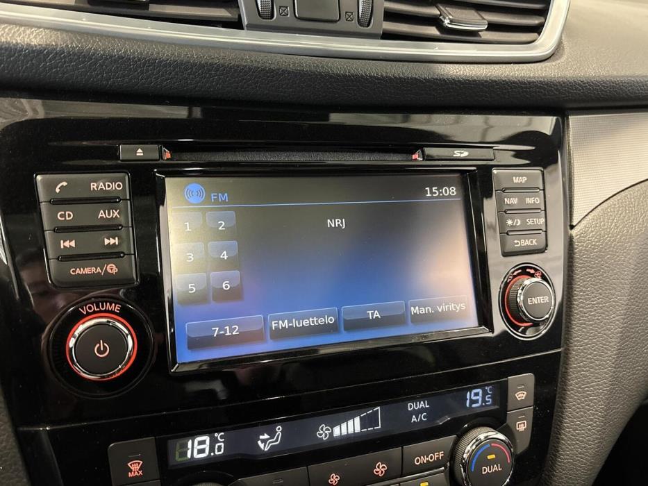 NISSAN Qashqai 2018