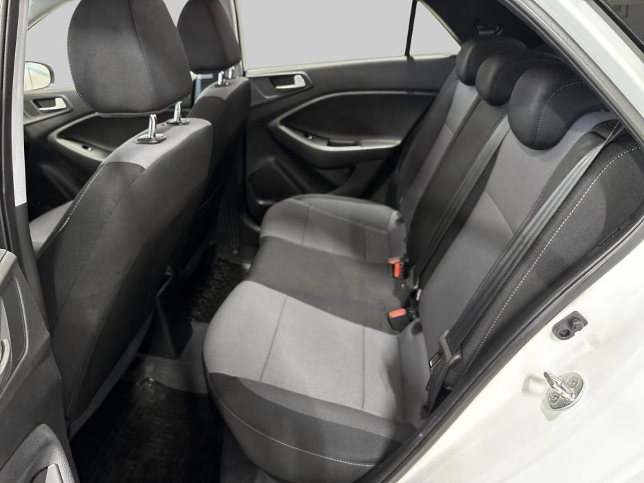 HYUNDAI i20 Hatchback 2019
