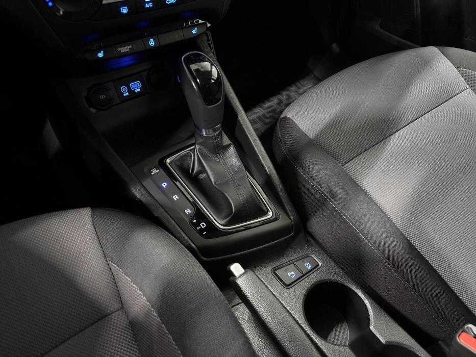 HYUNDAI i20 Hatchback 2019