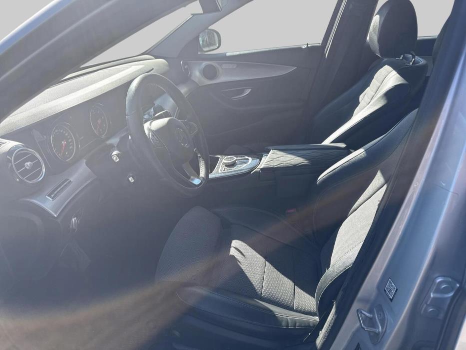 MERCEDES-BENZ E 2017