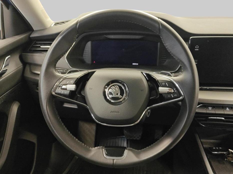 SKODA Octavia 2024