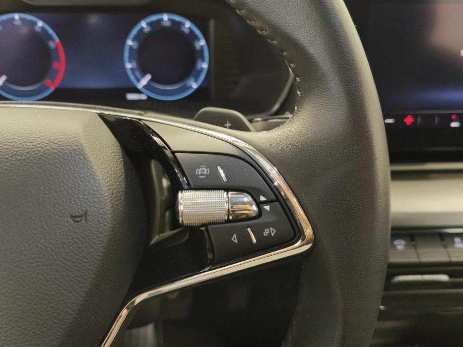 SKODA Octavia 2024