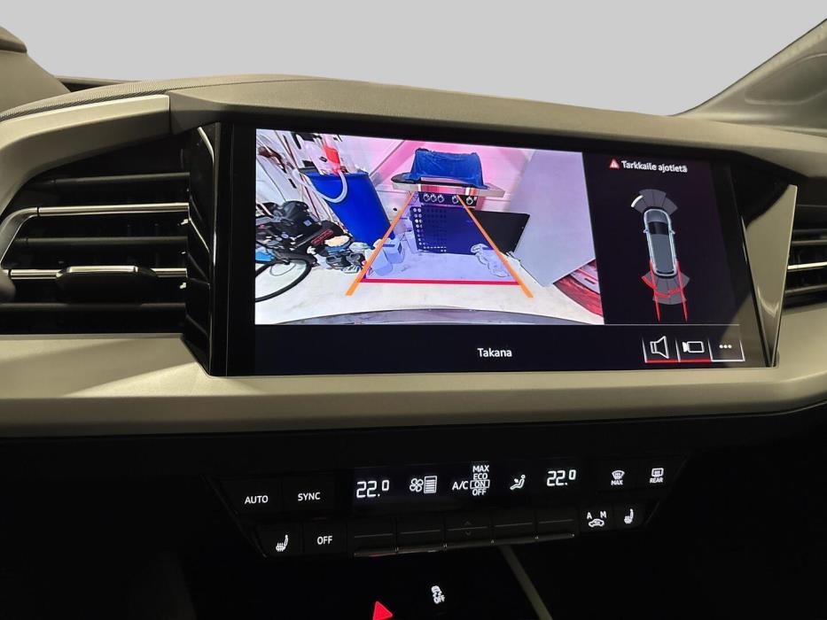 AUDI Q4 E-TRON 2024