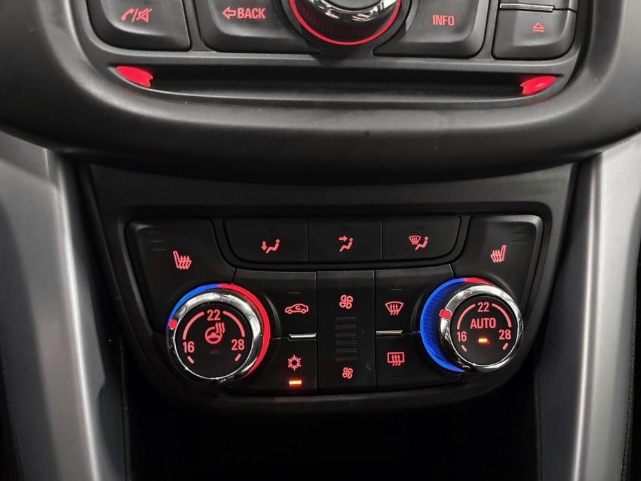 OPEL Zafira Tourer 2016