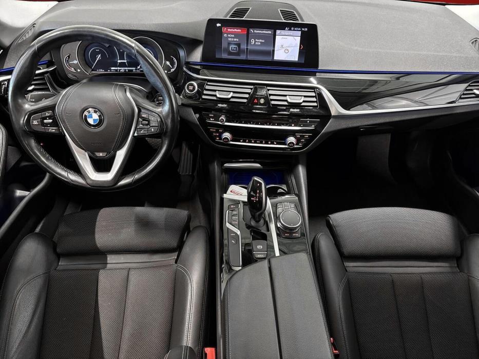 BMW 530 2019