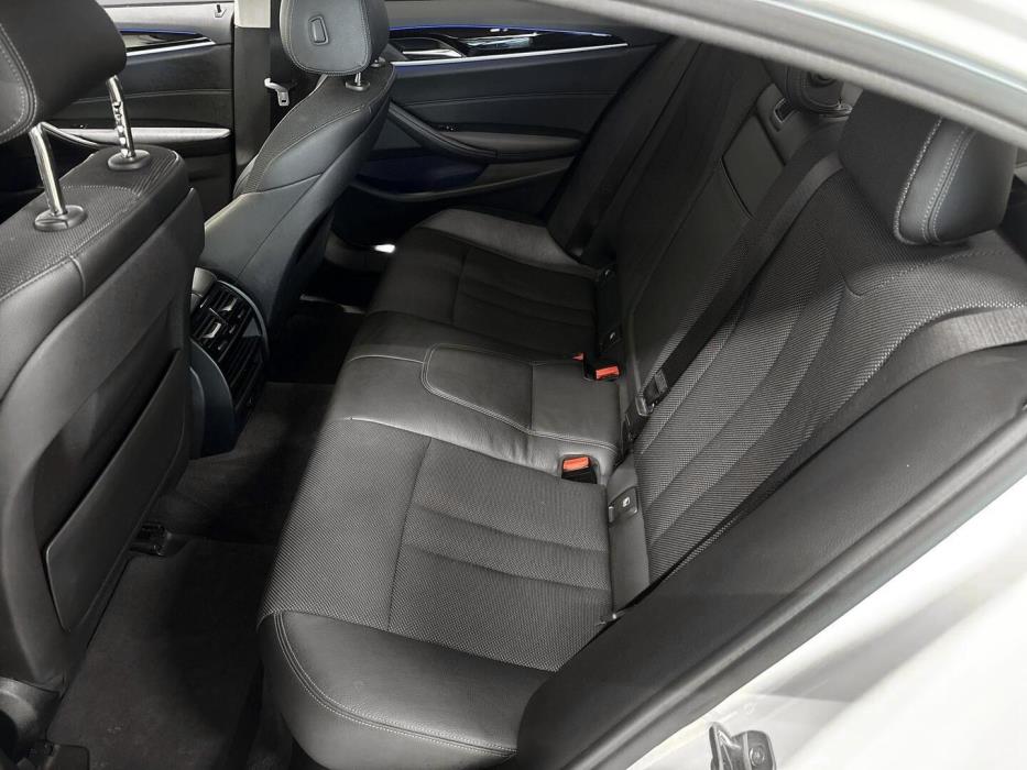 BMW 530 2019