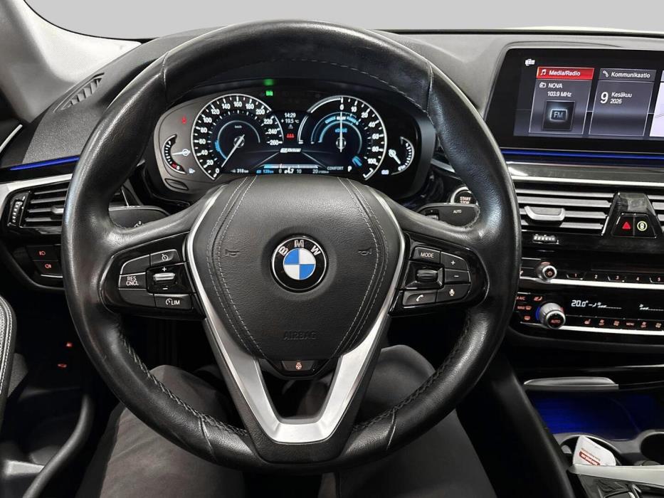 BMW 530 2019