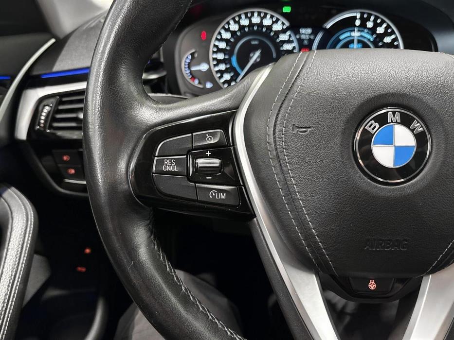 BMW 530 2019