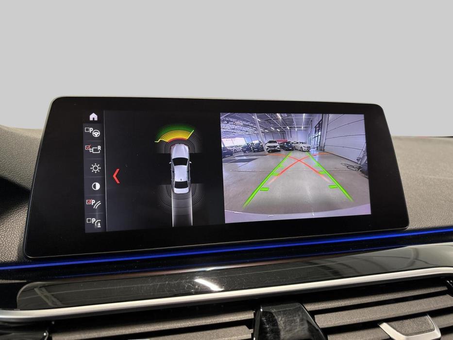 BMW 530 2019