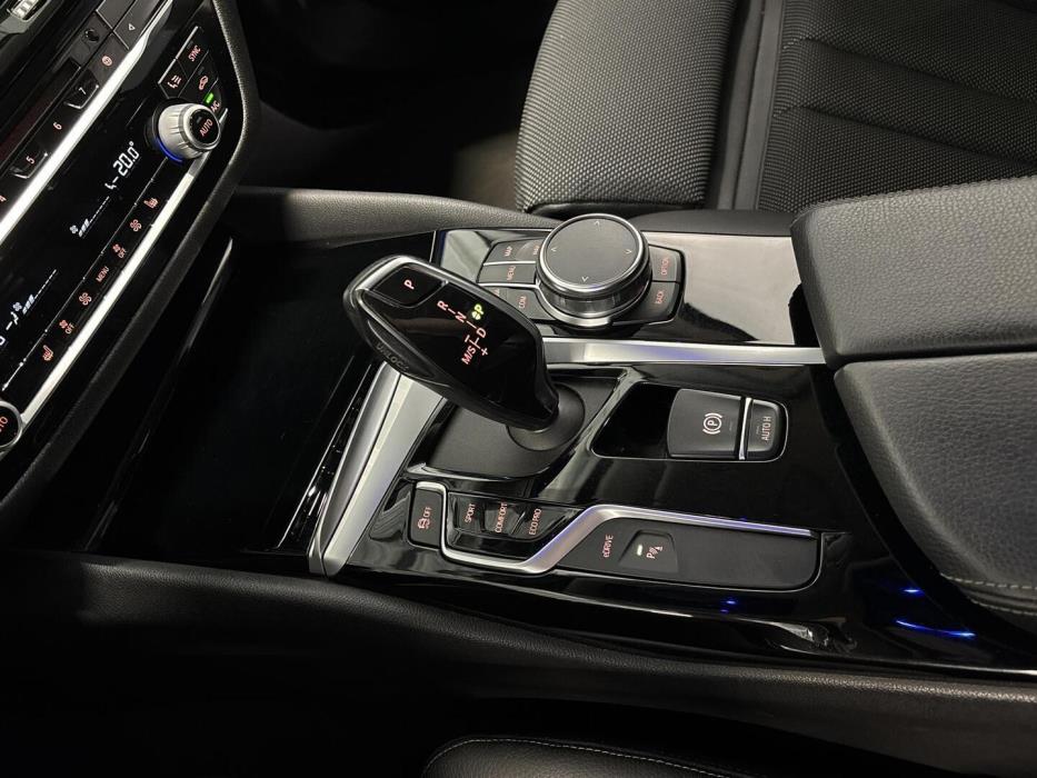 BMW 530 2019