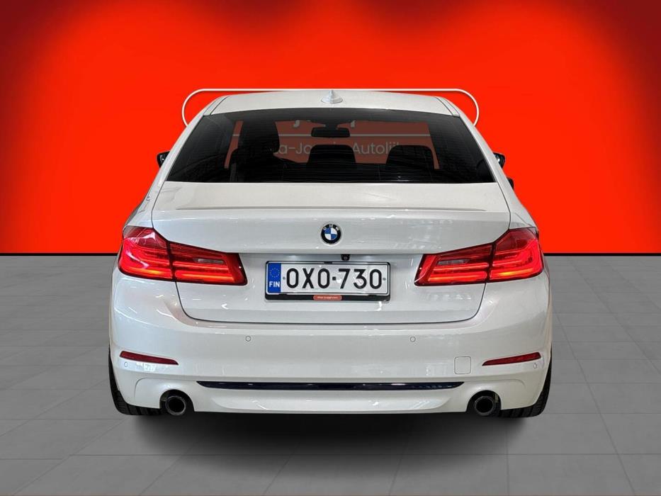 BMW 530 2019