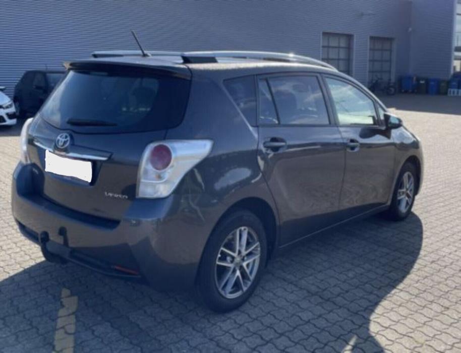 TOYOTA VERSO 2015