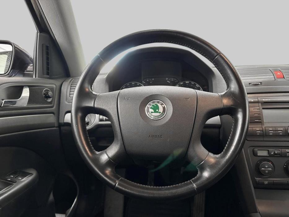 SKODA Octavia 2008