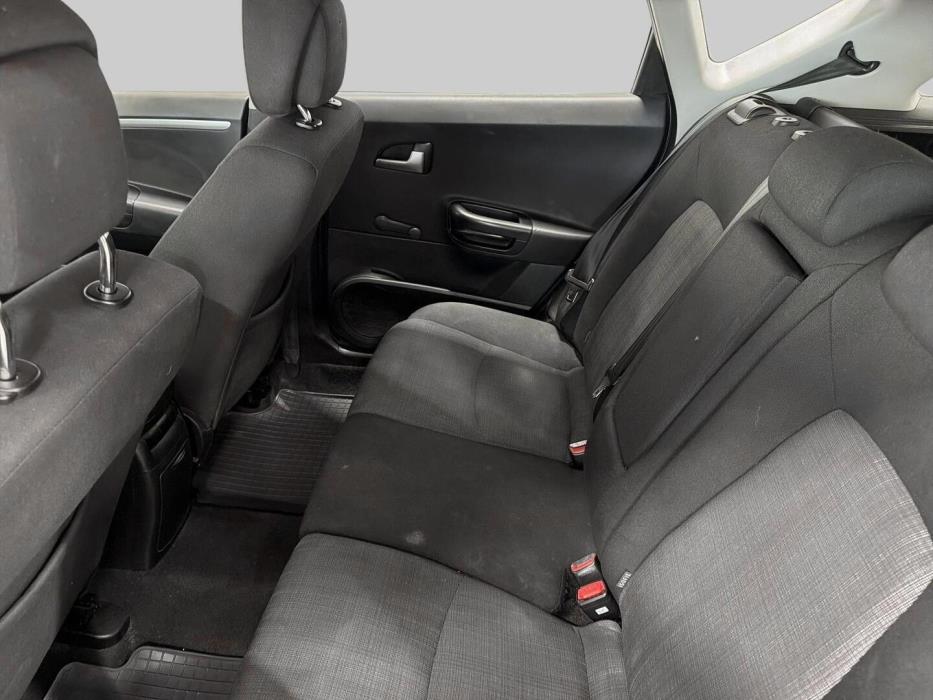 KIA cee'd 2010