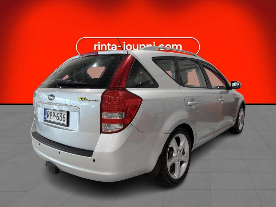 KIA cee'd 2010