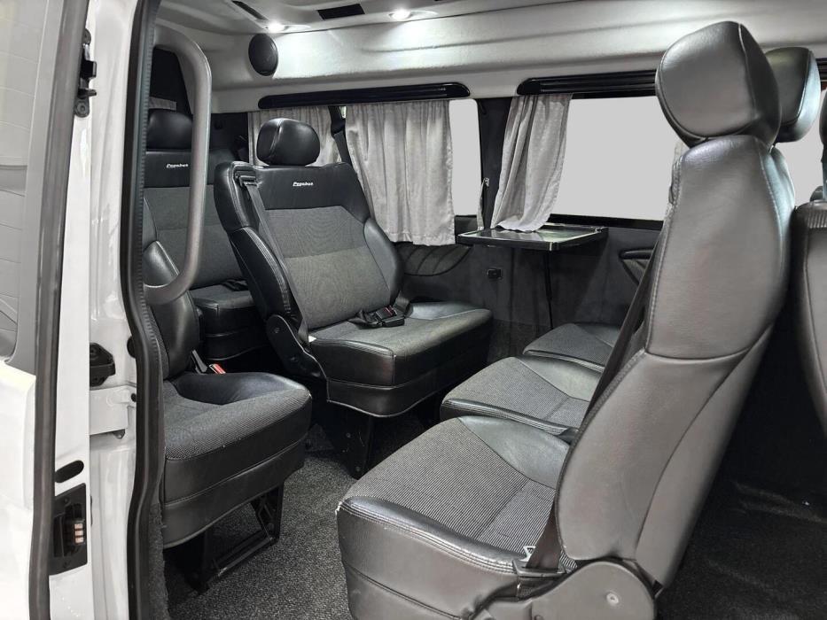 VOLKSWAGEN Transporter 2013